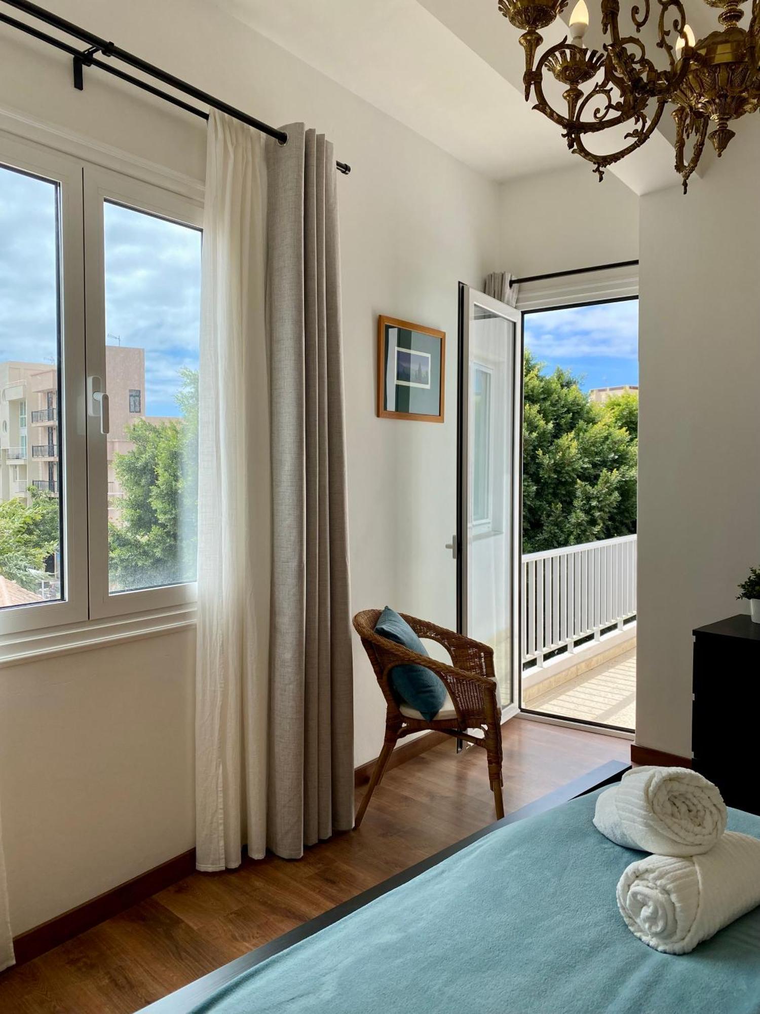 Vista Plaza - Exceptional Location Apartment Los Llanos De Aridane Ngoại thất bức ảnh